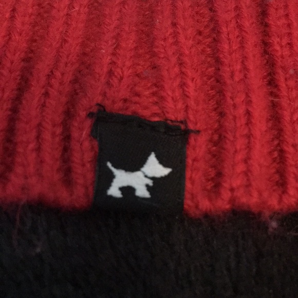 Hotel Doggy Christmas sweater - Picture 2 of 3